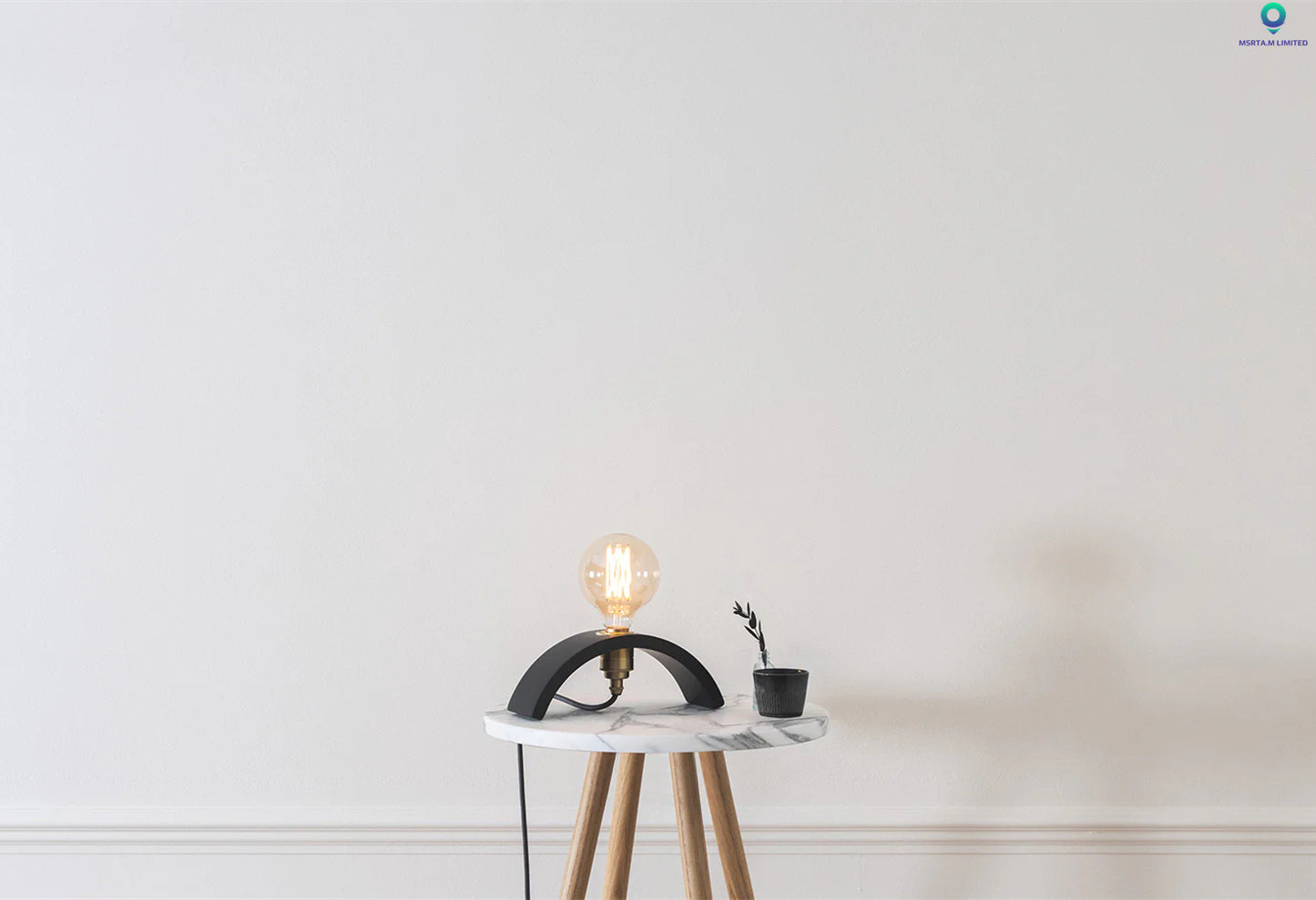 Nixon Desk Lamp